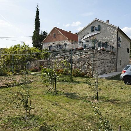 Villa Cetina Milasi Екстер'єр фото