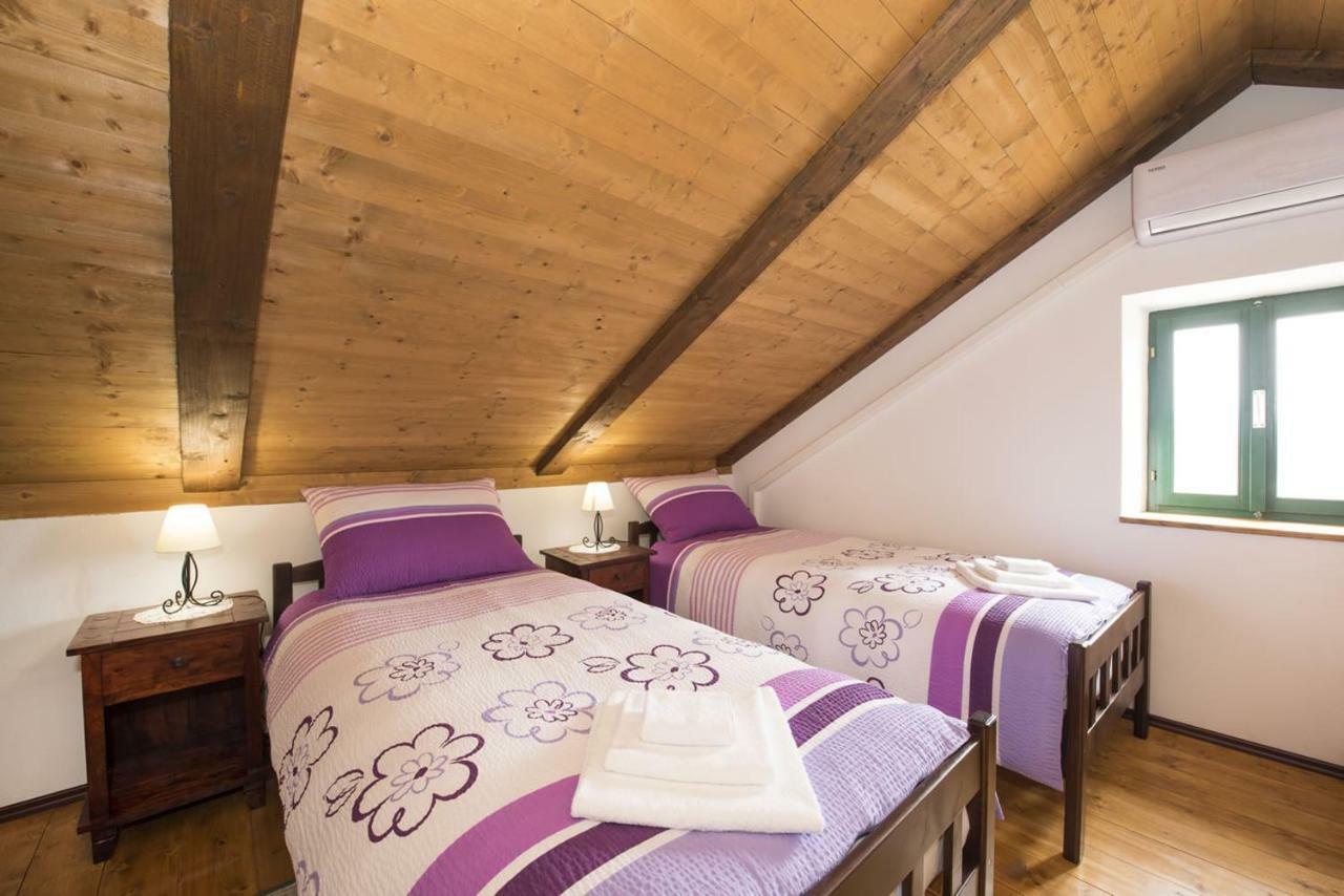 Villa Cetina Milasi Екстер'єр фото